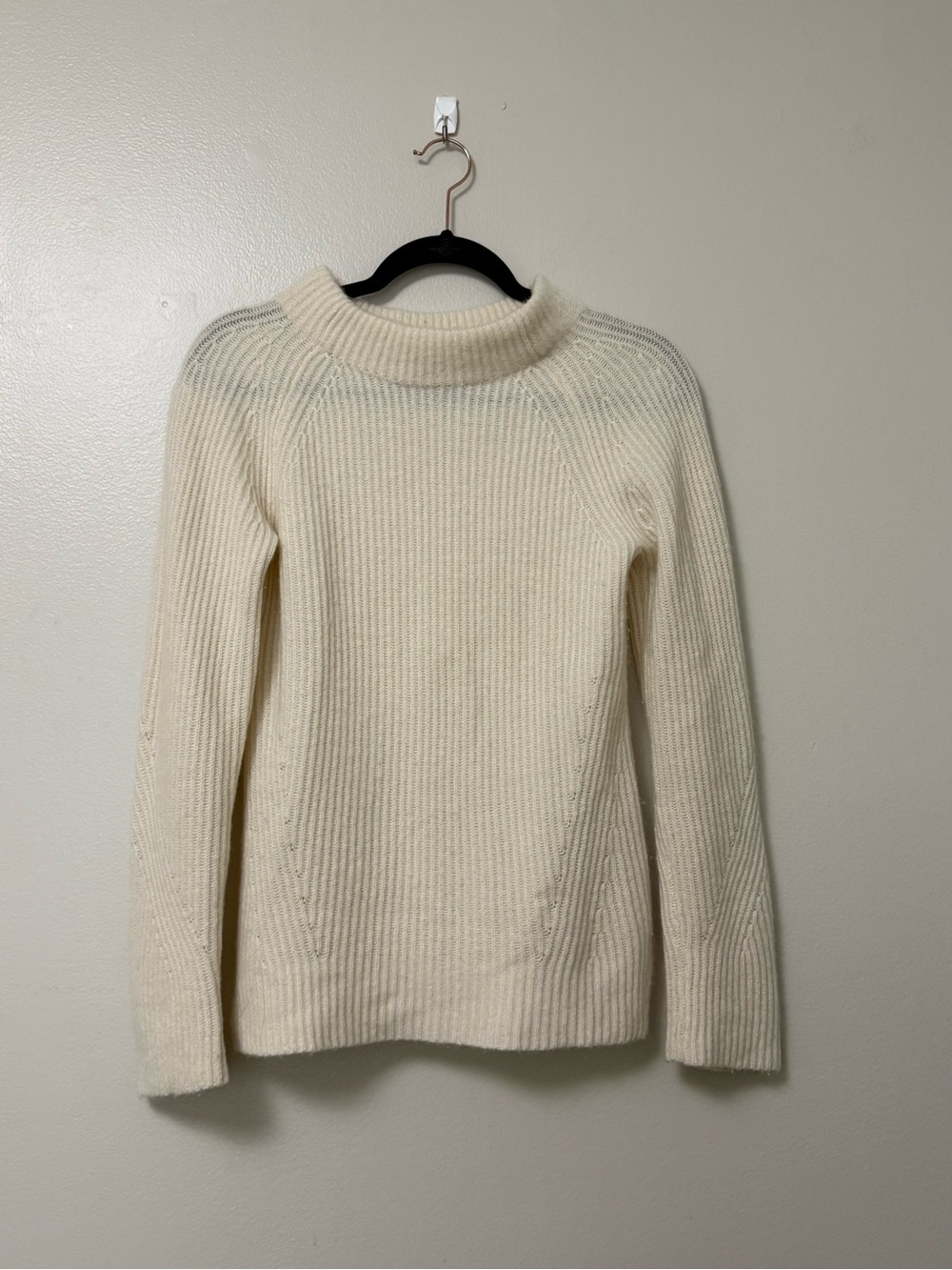 Ann Taylor Cashmere Cozy Cream Ribbed Women's Sweater - Picture 2 of 12